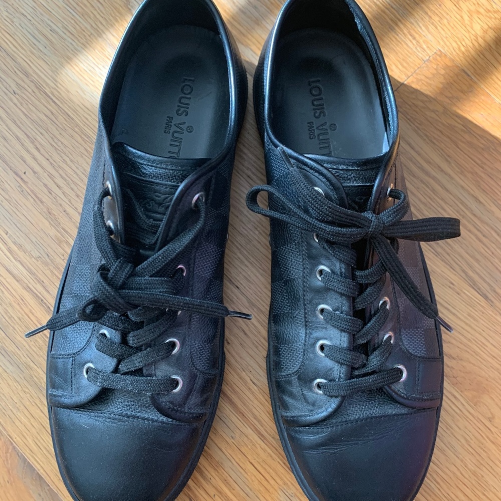 💯 Authentic LOUIS VUITTON Men’s Lowtop Sneakers